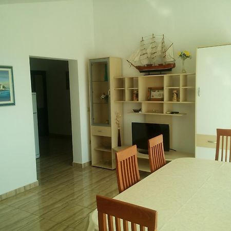 Apartmani Kapitanovic Biograd Na Moru Exteriör bild